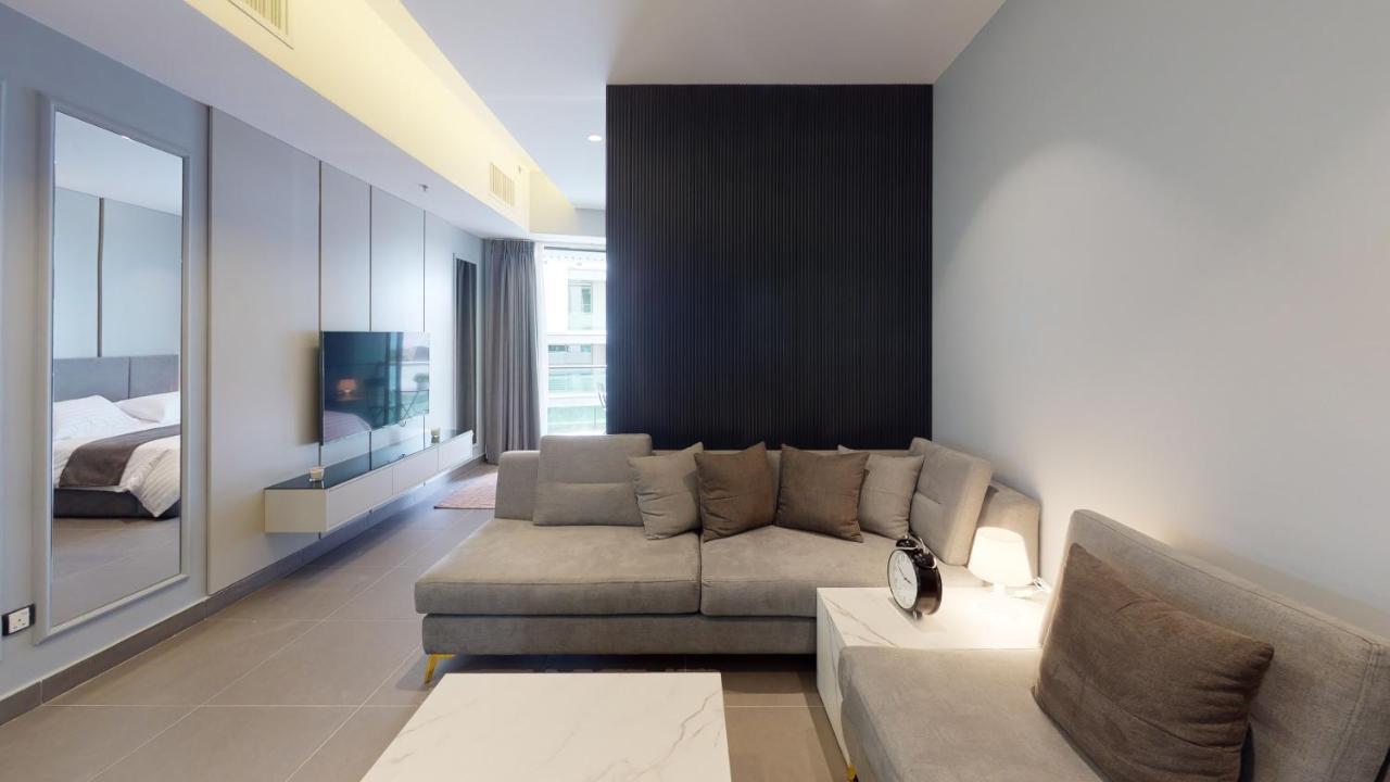 Al Fares Luxury Furnished Apartment-Damac Tower Exterior foto