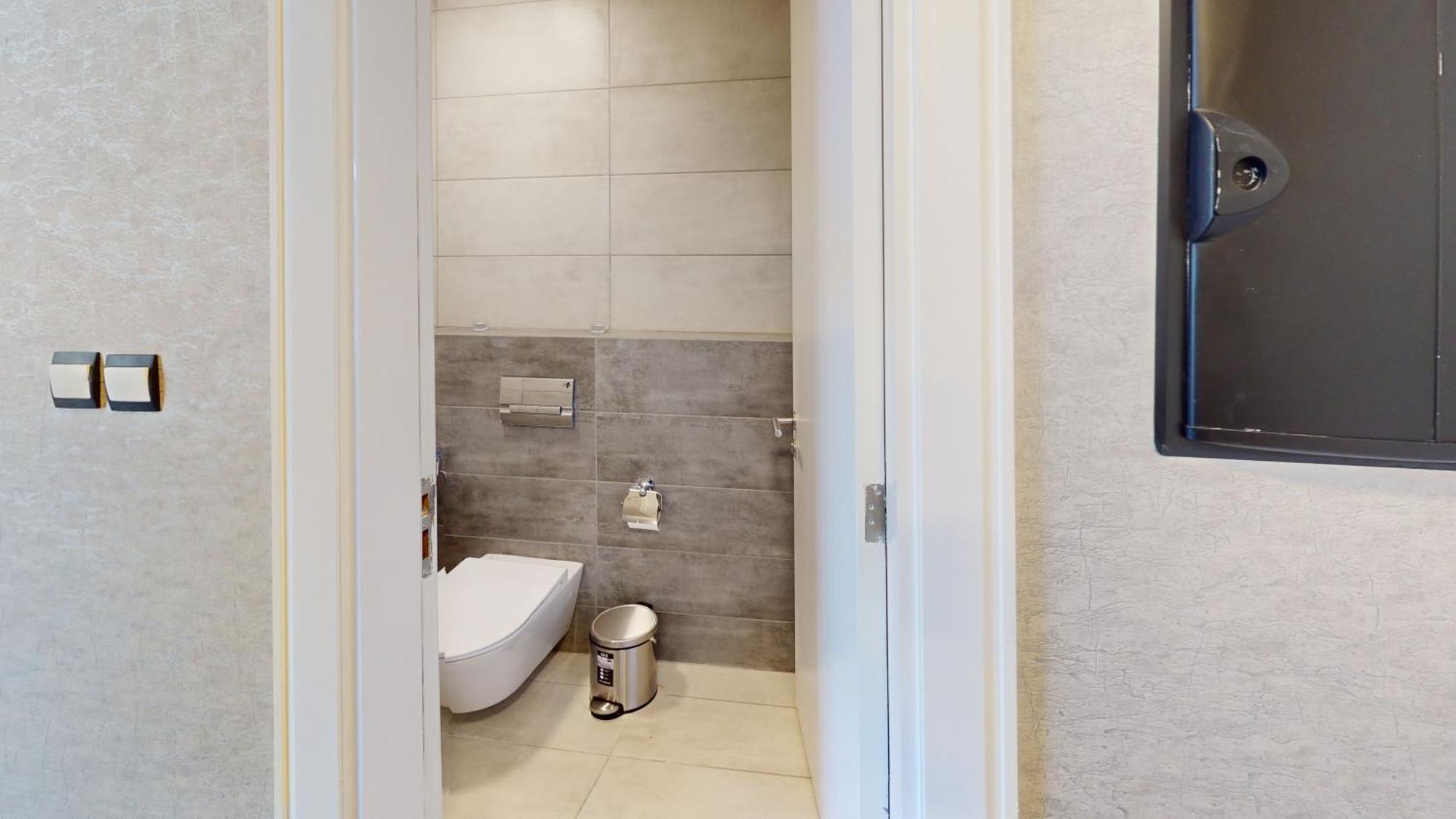 Al Fares Luxury Furnished Apartment-Damac Tower Exterior foto